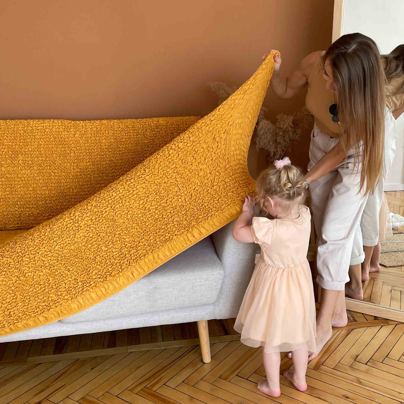 Bouncy Cappuccino Sofa Cover - Dustproof Water-Proof Streachable - Microfibra Collection (Copy)